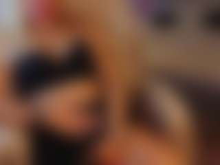 Chris-star's Live Sex Cam Show