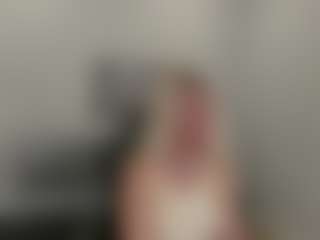 Chris-star's Live Sex Cam Show