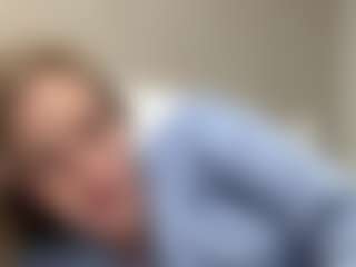 luckycharm888's Live Sex Cam Show