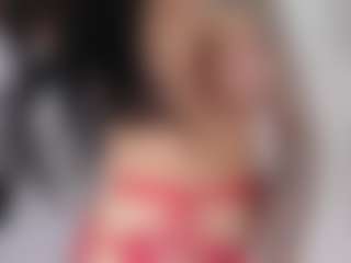 Strawberrydollts's Live Sex Cam Show