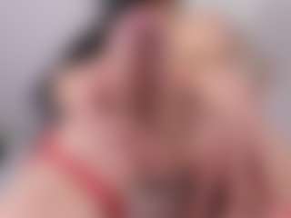 Strawberrydollts's Live Sex Cam Show