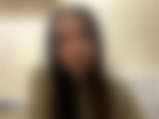 Live cam show with Nicole - Squirt Young Adult on Camsoda