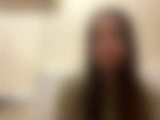 Live cam show with Nicole - Petite Young Adult on Mixed Magazine Live