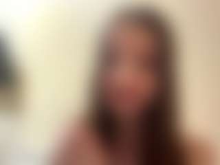 Live cam show with Nicole - Brown Eyes Mature on Camsoda
