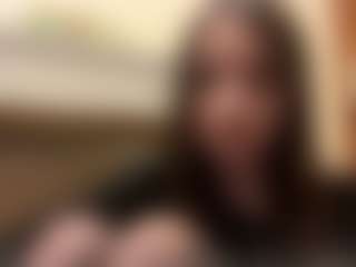 Live cam show with Nicole - New Petite on Camsoda