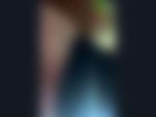 Live cam show with Nicole - Amateur Brown Hair on Dare Cams
