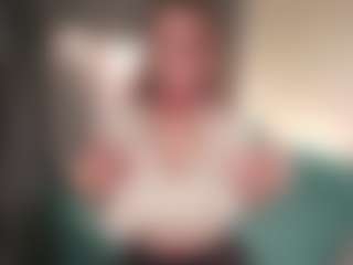 Live-camshow met CassieMadler - Nipple Piercings op Camsoda