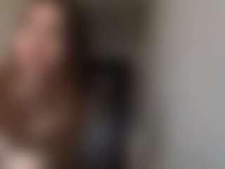 Live-Cam-Show mit HesterOudker - Strip auf Camsoda