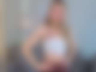 JackiZurowski's Live Sex Cam Show