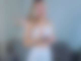 Pokaz na żywo z JackiZurowski - Striptease Teen (18+) na Camsoda