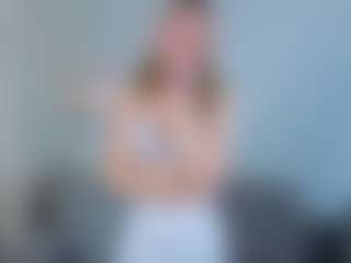 JackiZurowski's Live Sex Cam Show
