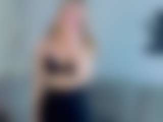 JackiZurowski's Live Sex Cam Show