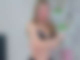 JackiZurowski's Live Sex Cam Show