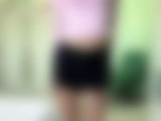 Live cam show with Alice - Petite Young Adult on Camsoda