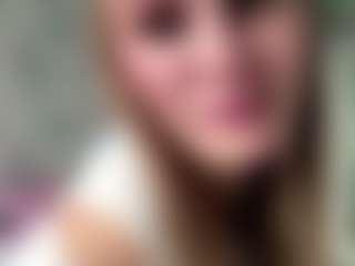 Live cam show with Alice - New Tattoos on Camsoda
