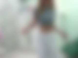 Live cam show with Alice - Blonde Hair on xplaylive.com