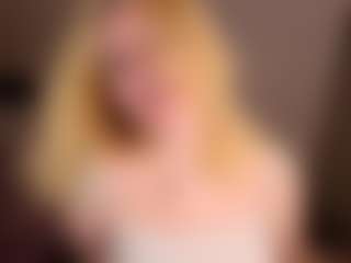 LollyBunnyyy's Live Sex Cam Show