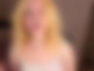 LollyBunnyyy's Live Sex Cam Show