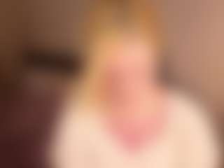 Live cam show with LollyBunnyyy - New Foot Fetish on alttransgirls