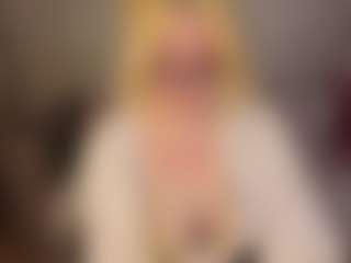Live cam show with LollyBunnyyy - New White on TeamSkeetLive | united states