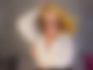Live cam show with LollyBunnyyy - New Sexwebcam on Soda Cam
