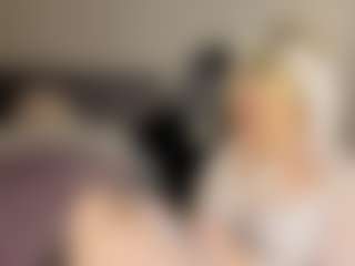 Live cam show with LollyBunnyyy - Thin on SpankPalCams