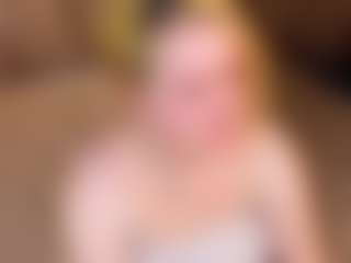 Live cam show with LollyBunnyyy - Cute on Streamer API