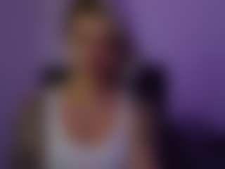 Live cam show with MilFjessy18 - New White on Instabang | hungary