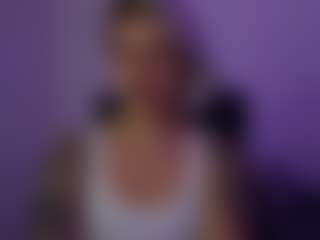 MilFjessy18's Live Sex Cam Show