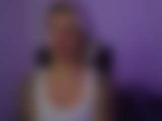 MilFjessy18's Live Sex Cam Show