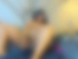 Live cam show with Rose - New Toys on SmokeAndPoke