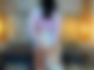 Live cam show with Rose - Control on TeamSkeetLive