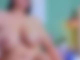 slutty-hugetits's Live Sex Cam Show