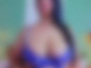 slutty-hugetits's Live Sex Cam Show