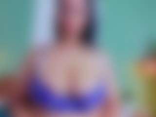 slutty-hugetits's Live Sex Cam Show