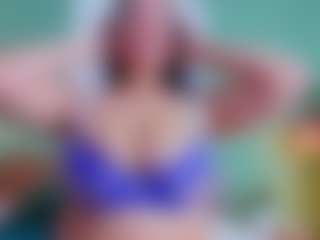 slutty-hugetits's Live Sex Cam Show