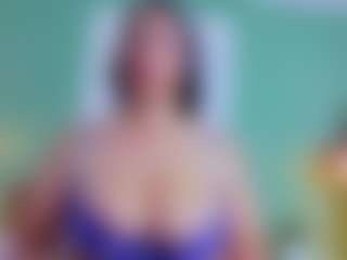 slutty-hugetits's Live Sex Cam Show