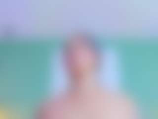 slutty-hugetits's Live Sex Cam Show