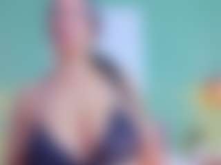 slutty-hugetits's Live Sex Cam Show