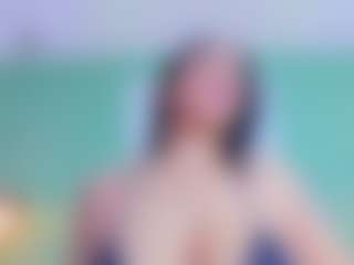 slutty-hugetits's Live Sex Cam Show