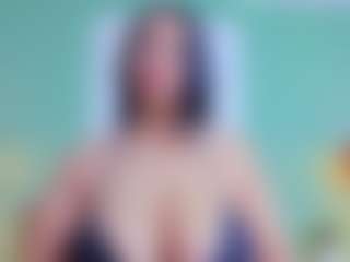 slutty-hugetits's Live Sex Cam Show