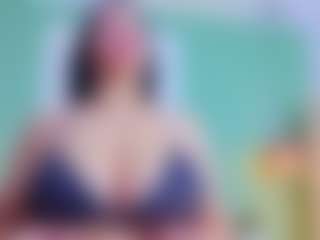 slutty-hugetits's Live Sex Cam Show