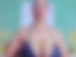 Slutty-hugetits