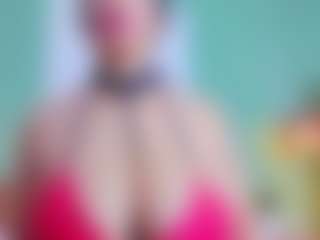 slutty-hugetits's Live Sex Cam Show