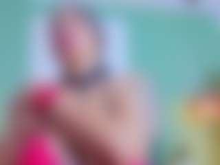 slutty-hugetits's Live Sex Cam Show