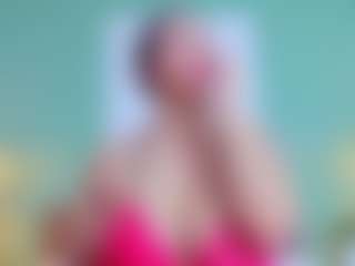 slutty-hugetits's Live Sex Cam Show