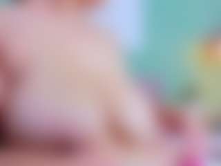 slutty-hugetits's Live Sex Cam Show