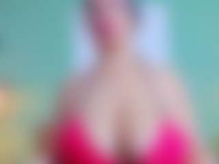 Live cam show with slutty-hugetits - Foot Fetish Latina on Dare Cams | colombia