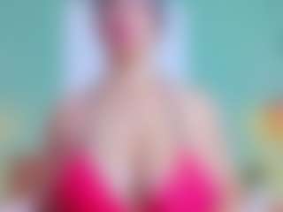 slutty-hugetits's Live Sex Cam Show