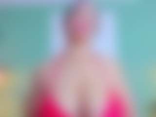 slutty-hugetits's Live Sex Cam Show